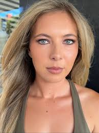 Some client glams that have been sitting rent free in my gallery ❤️  #darwinmua #darwinmakeupartist #melbournemakeupartist