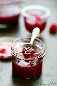 Confiture De Framboises A La Rose Un Dejeuner De Soleil Confiture De Framboise Confiture Framboise