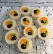1 saset nutrijel coklat 3 saset susu kental manis rasa coklat 1 saset chocolatos 3 1/2 gelas air / 900 ml 1/2 gelas. Cara Membuat Resep Puding Susu Evaporasi