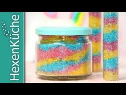 Einhorn Badesalz Mit Glitzer Diehexenkuche De Rezeptideen Fur Den Thermomix Tm5 Selbstgemachte Geschenke Kinder Kindergeburtstag Basteln Einhorn Badesalz
