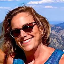 Guys, you're not going to believe what I just finished in my living room!  Remember how I've been collecting all those old fence boards and deck  scraps from the neighborhood? Yeah, my