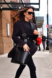 3,054,026 likes · 3,893 talking about this · 3,340 were here. Victoria Beckham Zeigt Das Sind Die 5 Fashion Trends Fur 2019 Victoria Beckham Style Fashion Trends Summer Fashion Trends