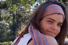 Conheça Isabela Torres, a estrela brasiliense de “As Duas Irenes”