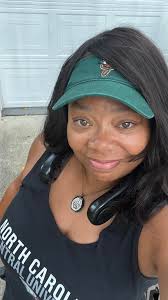 Have a great weekend RN4L 😎 Lavir LaviLeu... L B 3 井ーキキ 00 예칼을 RAIDE 32 بن  32 34 34 75 32 81 Qust Win LustBuby! Вабу