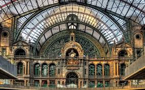 10 Of The Most Beautiful Train Stations In The World Galerie Train Station Architecture Train Station Station