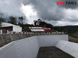 Waduk gondang merupakan waduk pertama yang selesai dibangun dari 6 Resmikan Bendungan Gondang Jokowi Ini Hadiah Untuk Rakyat