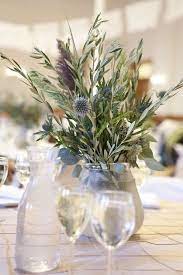 77 Natural Olive Branch Wedding Ideas Tischdekoration Hochzeit Runde Tische Hochzeit Italienische Hochzeit