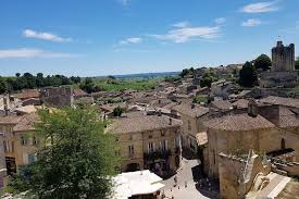 This date coincides with the founding of the commercial city of libourne by the british. Sunday Saint Emilion Picnic 2021 Bordeaux