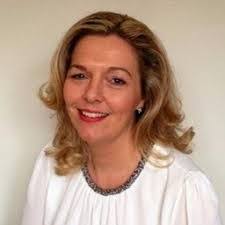 Lisa Callinan's Instagram, Twitter & Facebook