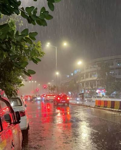 Ahmedabad's monsoon season 🌧️! #ahemdabadrain #rain #amd #amdavad  #baarishinahmedabad