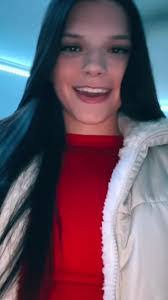 Molly Wyatt's Instagram, Twitter & Facebook