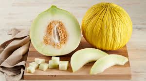 How To Pick And Eat A Honey Kiss Melon - Youtube