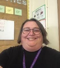 Transition Information Leadership Team Mrs Diane Mulley Head Teacher Mrs  Emily Hill Deputy Head Teacher Miss Kim Bird Assistant