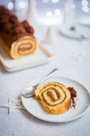 Biscuit Inratable Pour Buche De Noel Roulee Recette Recette Facile De Biscuit Biscuits Moelleux Recette Biscuit
