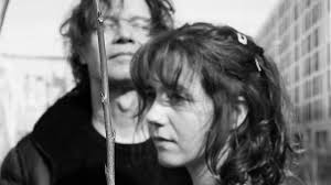 Anna Aaron et Bernard Trontin explorent la face cachée de la lune