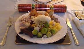 Best traditional british christmas dinner from wetherspoons to axe traditional christmas dinners just.source image: Christmas In England Pop A Christmas Cracker Traditional Christmas Dinner Christmas Dinner Dinner