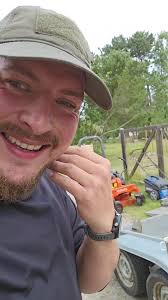 Hyr Mig i Stedet for en Robot Græsslåmaskine!