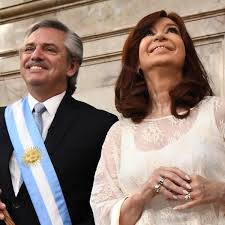 Presidente de la nación argentina. We Re Back Alberto Fernandez Sworn In As Argentina Shifts To The Left Argentina The Guardian