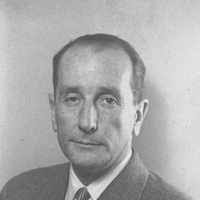 Eduardo Vigil Olate (1900–1980) • FamilySearch