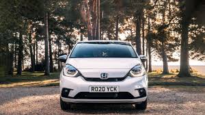 Problem s cvt mjenjačem je što je honda u početku postavila dosta optimističan interval zamjene ulja (prvi put nakon obzirom da se čovjek interesira za rabljeni jazz, teško će mu biti pouzdano provjeriti kako je mjenjač održavan, osim ako. Safety First With The 2020 Honda Jazz Honda Engine Room
