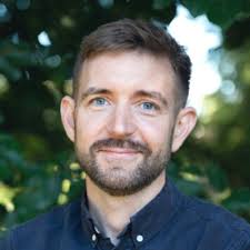 Välkommen till chefsrollen Clara Lind! Kommer bli hur bra som helst!