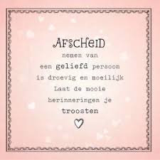 Afscheid Nemen Van Een Geliefd Persoon Is Droevig En Moeilijk Hallmark Hallmarknl Afscheid Condoleance Moe Inspirerende Citaten Prachtige Woorden Teksten