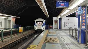 Aerial view of taman jaya lrt station Rapidkl Kelana Jaya Line Married 4 Coach Set 90 Arriving At Taman Paramount Lrt Station Youtube