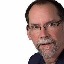 Michael Moses's Instagram, Twitter & Facebook