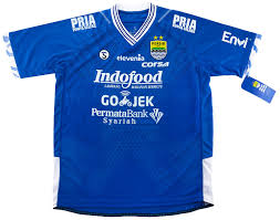 In most of the media, a tautology persib bandung is often used. 2018 Persib Bandung Home Shirt Bnib S Classic Retro Vintage Football Shirts
