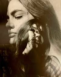 Students Return to Non-Digital Media with CC Darkroom Club