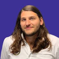 Alex Piasecki's Instagram, Twitter & Facebook