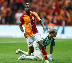 Mert hakan yandaş'ı galatasaray'ın elinden kapan fenerbahçe, şimdi de monaco'ya geri dönen onyekuru'yu kiralık olarak kadrosuna katmayı planlıyor. Galatasaray Haber On Twitter Henry Onyekuru Besiktas Ya Da Fenerbahce Ye Gol Atmis Olmam Benim Icin Onemli Degil Onemli Olan Takimin Kazanmasi Https T Co Inihyija8p