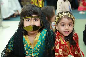 شمسة المهيري لبس اماراتي نسائي. Go Sightseeing Oar Screen Ø§Ù„Ù…Ù„Ø§Ø¨Ø³ Ø§Ù„ØªØ±Ø§Ø«ÙŠØ© ÙÙŠ Ø§Ù„Ø§Ù…Ø§Ø±Ø§Øª Spenderfamily Com