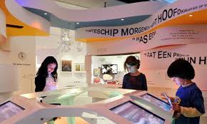 Platvorm S Papiria Upcycled Book Wall Encourages Kids To Read And Write