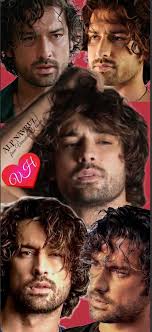 Is Korey curling his hair like that? Or is that natural?