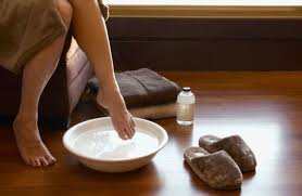 If you have been on your feet all day, this relaxing mixture will help relieve the aches and pains. Does Vinegar Foot Soak Cure Nail Fungus World Magacy