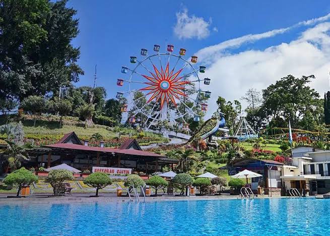 Taman Rekreasi Selecta Malang: Indahnya Taman Bunga di Batu