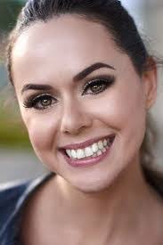 Stacey Roy's Instagram, Twitter & Facebook