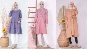 Selalu ada inovasi model dan gaya yang dibuat sehingga menghasilkan gaya dan model rambut yang banyak digemari. 20 Model Baju Atasan Tunik Terbaru 2020 2021 Youtube