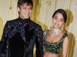 Bollywood Biggies Politicians At Vivek Oberoi S Wedding Reception In Mumbai Youtube Actor vivek oberoi priyanka alva wedding pictures. bollywood biggies politicians at vivek oberoi s wedding reception in mumbai