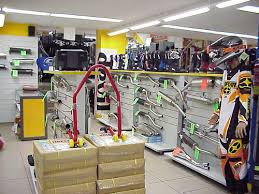 Bonjour tout le monde, nouveau groupe concernant l'états des routes, magasins, soldes, et tout ce qui concerne les personnes qui veulent aller au pas de la case. Andorre Et Moto Equipez Vous Moins Cher Moto Station