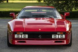2450 mm massa 1160 k g: 1985 Ferrari 288 Gto