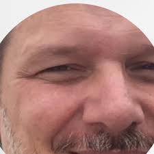 Effective communicator? How come people can't understand n his message?as  for the context, no, it's not my job to do their homework to convince me.  The convo doesn't tend to go further