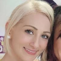 Andrea Waugh's Instagram, Twitter & Facebook