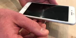 Trying to open the sim card slot or microsd tray on your smartphone is not so easy if you've lost your sim eject tool, but we're here to save the day. How To Remove The Sim Card From Your Iphone