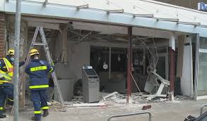 Hohe boni für die einen, sparrunde für die anderen: Geldautomat Im Norden Gesprengt Hamburger Morgenpost