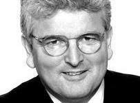 MoD pledges to cut building CO2 by 15%