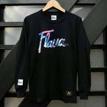 Satu buah kaus dengan lengan sebelah panjang dan sebelahnya pendek. Kaos Lengan Panjang Kaos Distro Original Model Terbaru Harga Online Di Indonesia