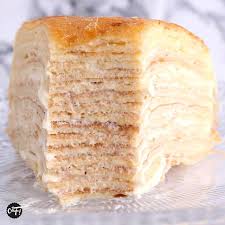 Le Gateau De Crepes A La Vanille Mille Crepe Cake En 2020 Gateau Crepe Dessert Crepe Vanille