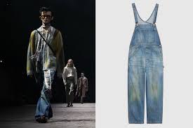 Emma es una joven que una vez amó a un asesino peligroso, john es un ex depredador en serie desesperado por la redención y una madre en. Gucci Is Selling Denim Overalls With Grass Stain Effect For 1 400